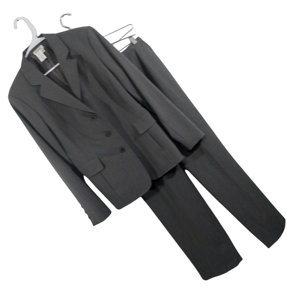NWT! DUE PER DUE! DOVE GRAY UKTRA TAILIRED 2 PC PANTS & JACKET SUIT! SZ 12